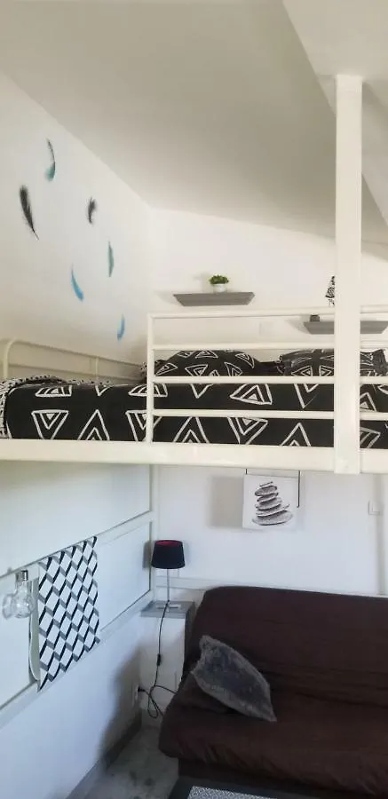 Apartment Studio 2 Saint-Martin-la-Plaine
